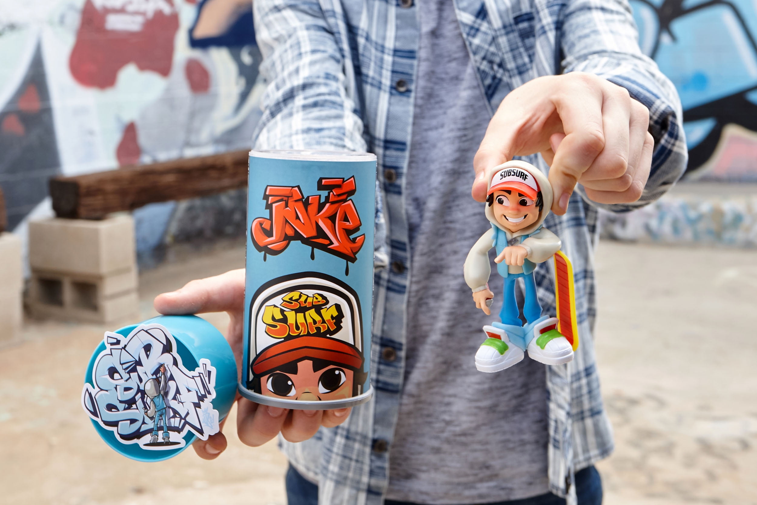 Subway Surfers Spray Can Surfer Jake, 650201, Various : Buy Online at Best  Price in KSA - Souq is now : Toys