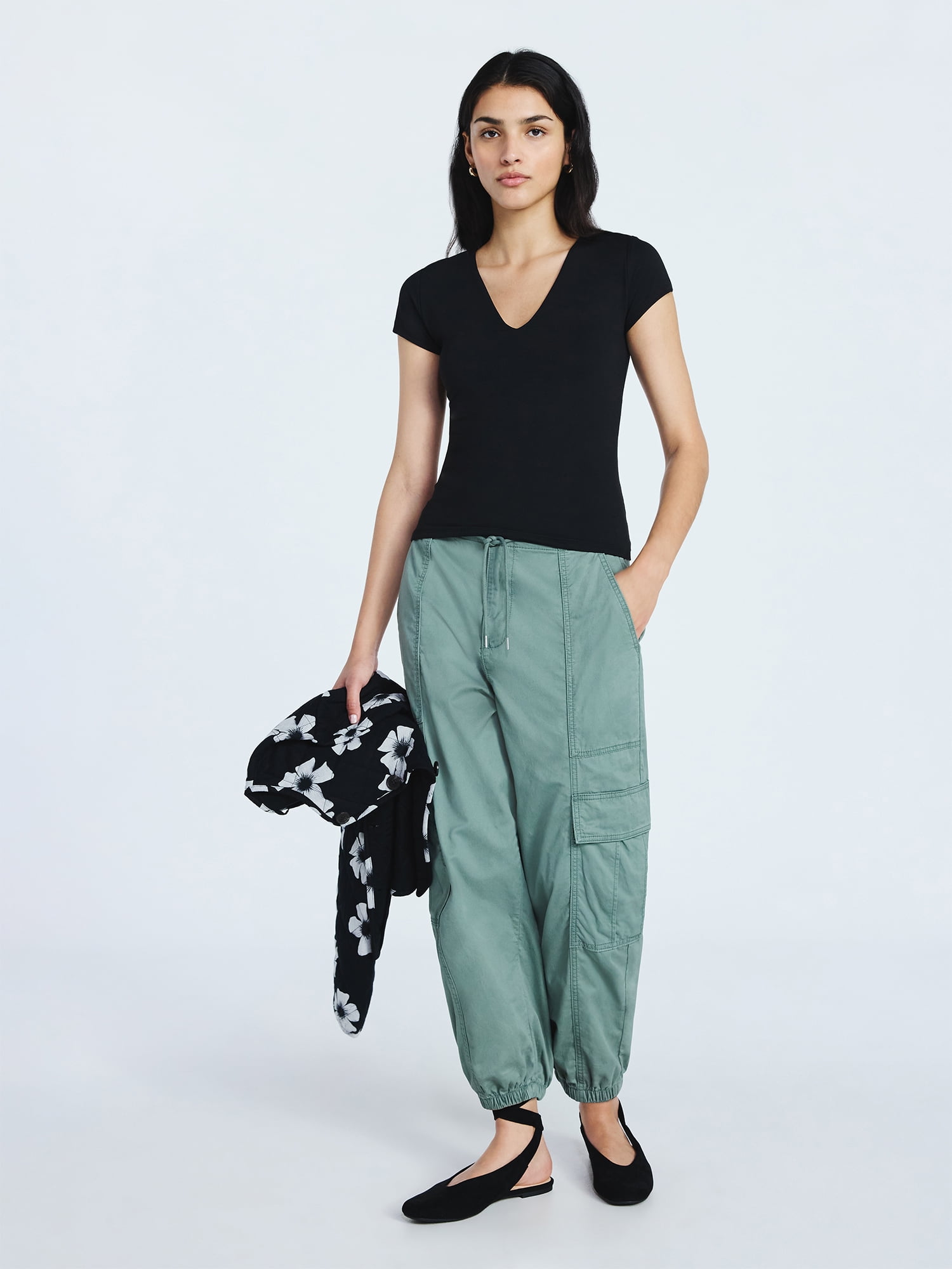 Scoop Women's and Women's Plus Ultimate Refined Contour V Neck Tee, Sizes XS-4X
