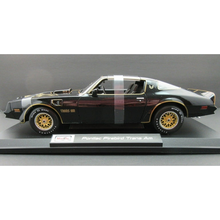 Maisto 1:18 Diecast Model Car Pontiac Firebird Trans Am