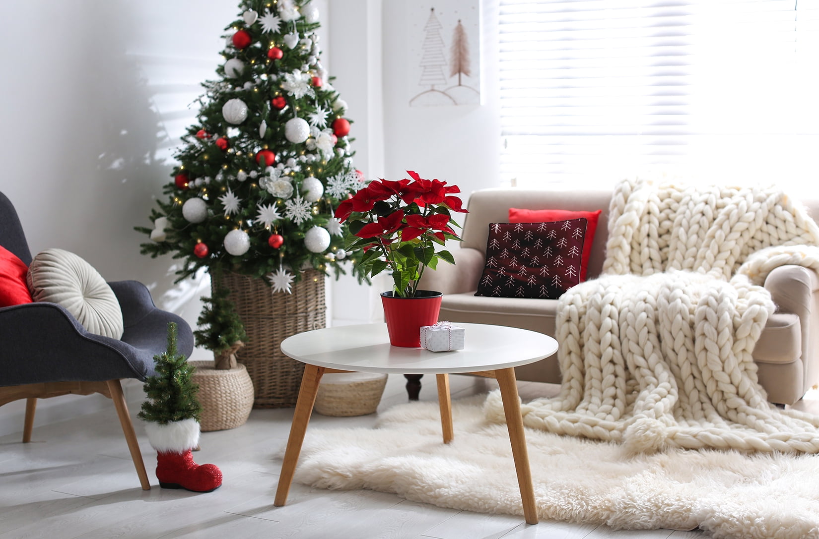 16" x 16" Simply Daisy Patterned Trees Winter Polyester Accent Pillow, Christmas Burgandy Qty 1