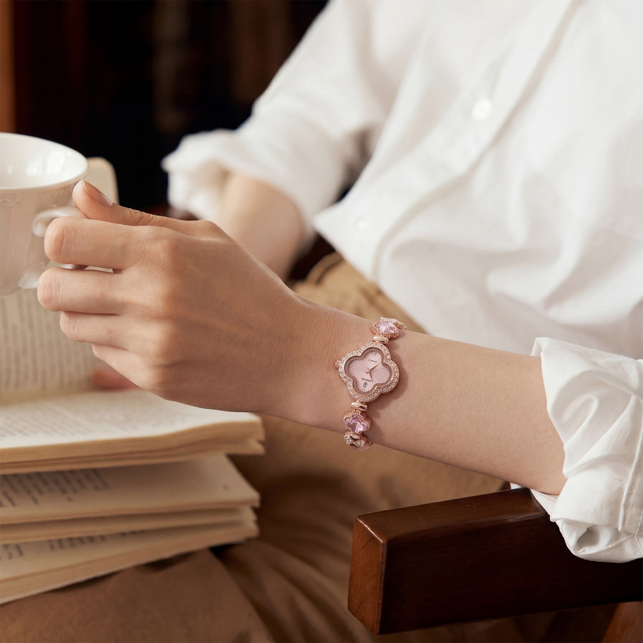 Gold Watches for Women, Rose Gold Tone Bracelet Watch for Ladies Jewelry, Vintage Leaf Clover Shaped Dial, Small Analog Quartz, Adjustment Tool Included