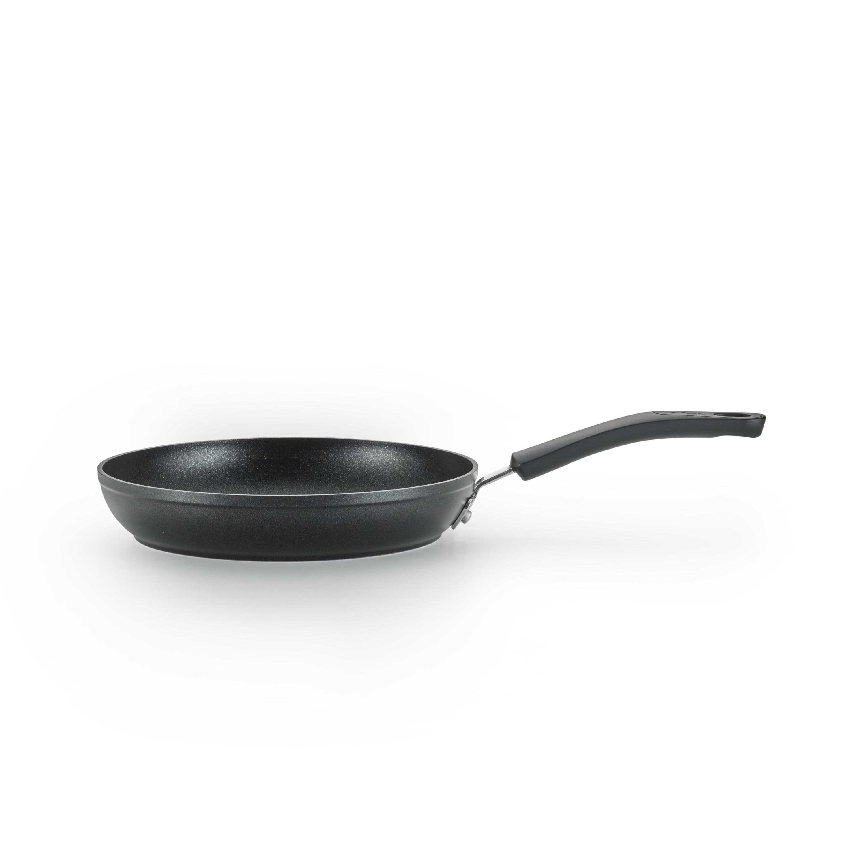 T-fal, Advanced with Titanium Advanced Nonstick, C56105, Metal Utensil Safe, Dishwasher Safe Cookware, 10.5' Fry Pan, Black