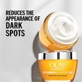 thumbnail image 2 of Crema hidratante Olay Regenerist Vitamina C + Peptide 24 50 ml, 2 of 8