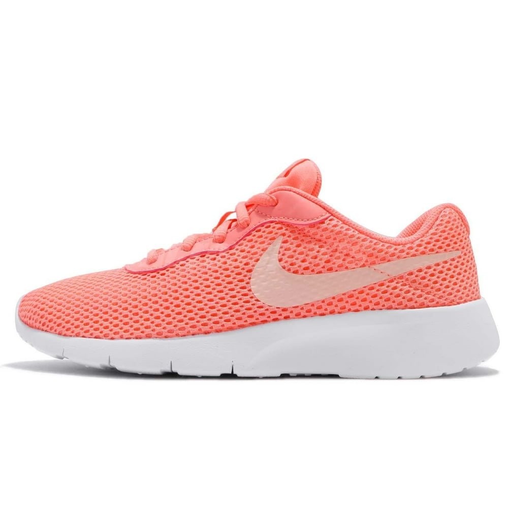 nike tanjun size 4.5