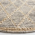 thumbnail image 3 of SAFAVIEH Natura Glenn Diamond Area Rug, Light Grey/Natural, 6' x 6' Round, 3 of 11