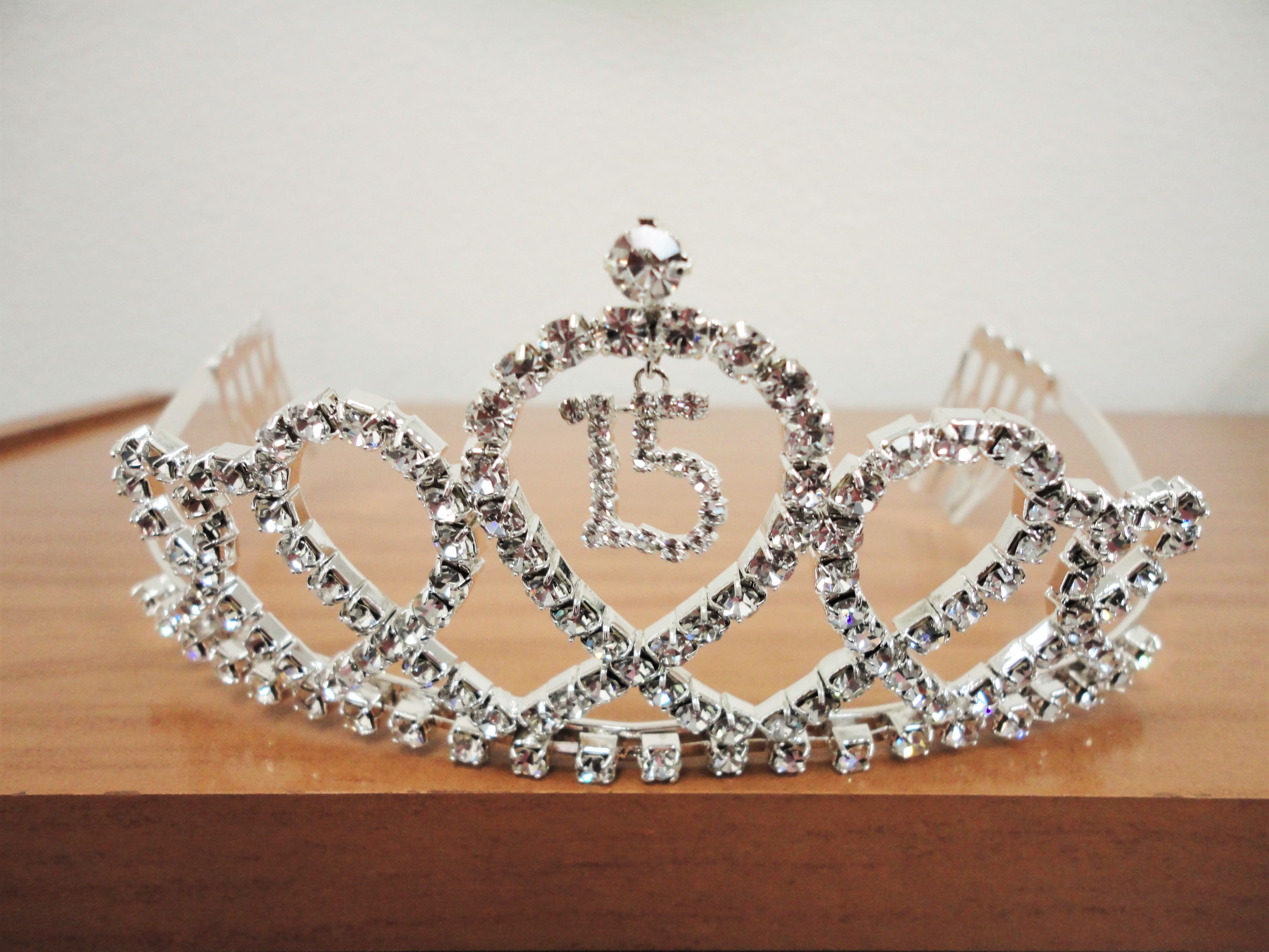 Elegant Silver Tiara with Rhinestones Overflow  15 Birthday Sparkle Amazon.com: Quinceanera Coronas de Quinceañeras Sweet 15  main image 2