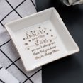 thumbnail image 4 of Plato de baratijas de cerámica plato decorativo, regalos para mamá, plato de anillo cuadrado con borde dorado para cumpleaños de mamá Día de la madre Adepaton 2035327-1, 4 of 9
