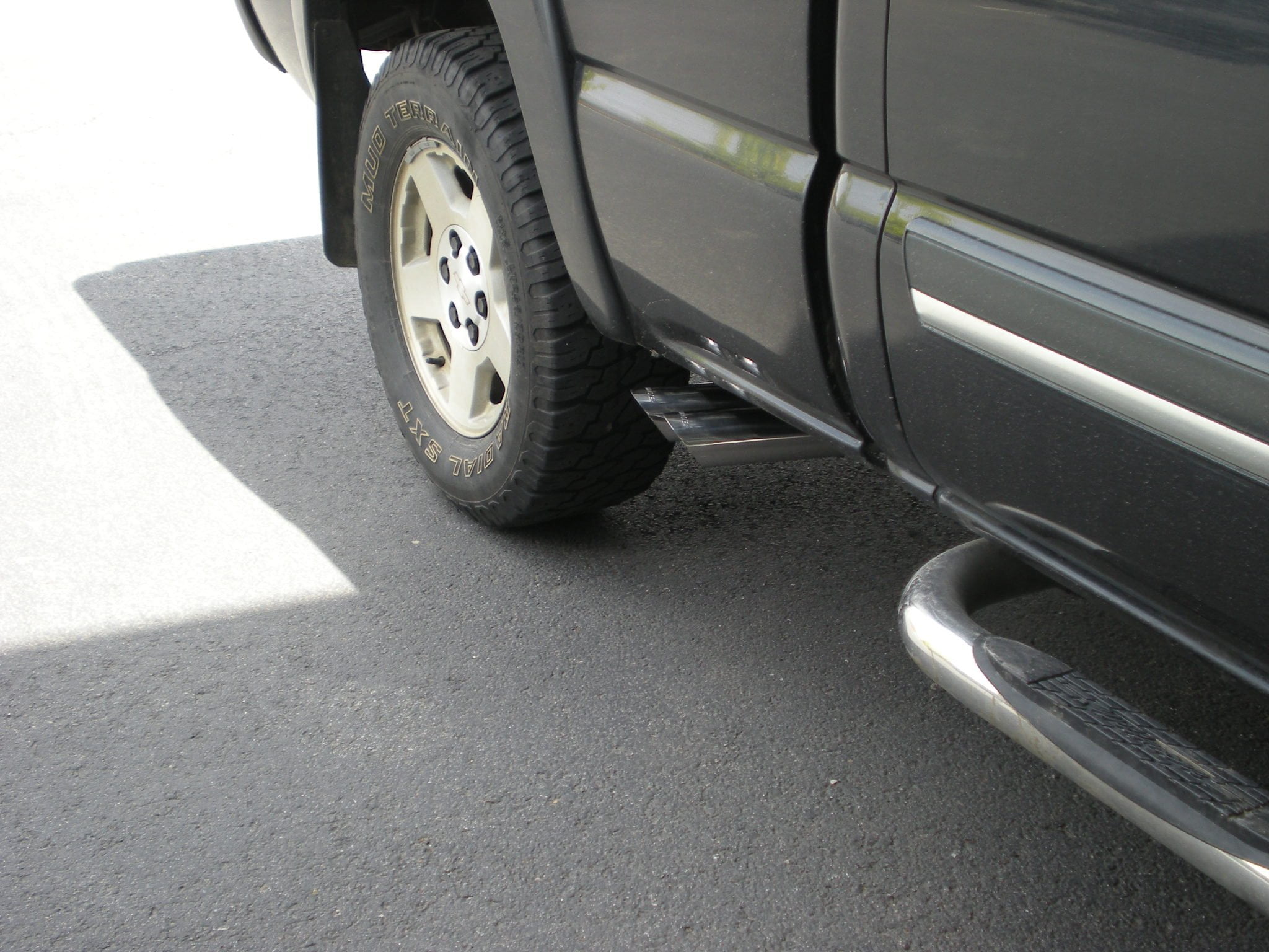 Flowmaster 17395 Cat-back System - Dual Same Side Exit - American Thunder - Aggressive Sound