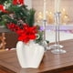 thumbnail image 5 of Ramo de Simulación Navideña, Piñas, Agujas, Frutos Rojos, Flor de Pascua, Decoración para Fiestas Navideñas y Hogar., 5 of 7
