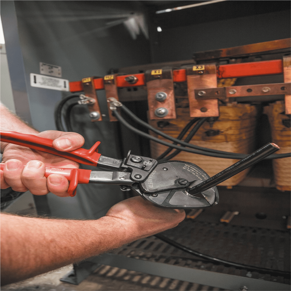 Klein Tools Open Jaw Ratcheting Cable Cutter
