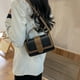 thumbnail image 4 of Bolso de mano de piel sintética para mujer, bolso de mensajero, bolso de piel, bolso de hombro de moda para mujer, negro, 4 of 5
