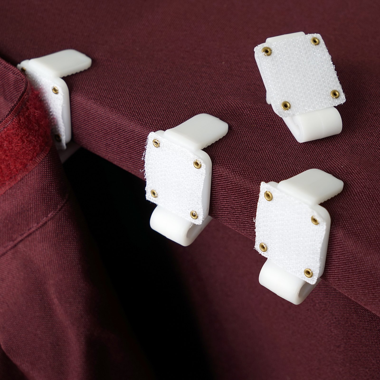 Efavormart 12 PCS Adjustable White Plastic Large Table Skirt Clips for