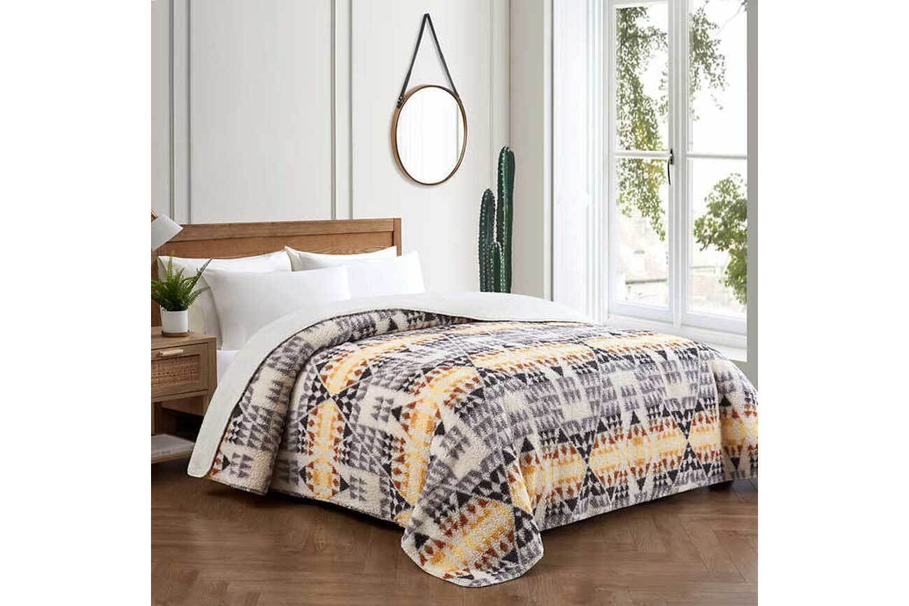 Pendleton Plush Sherpa Fleece Blanket Ultra Soft and Cozy Grand Canyon King Size Walmart