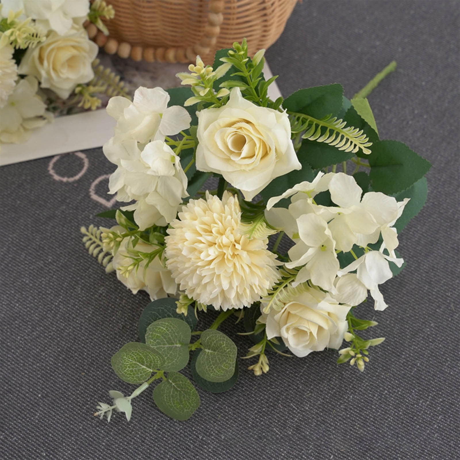 Silk Artificial Flowers for Outdoors, Simulated Fake Flowers in Vase, Artificial Flowers with Stem for Home Wedding Party Holiday Decorations(White)