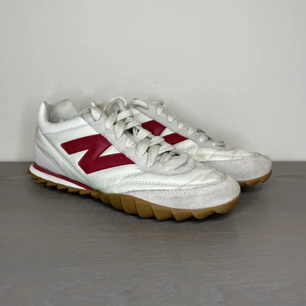 New Balance RC30 Sea Salt Crimson URC30AH Mens 8 Lace Up Casual