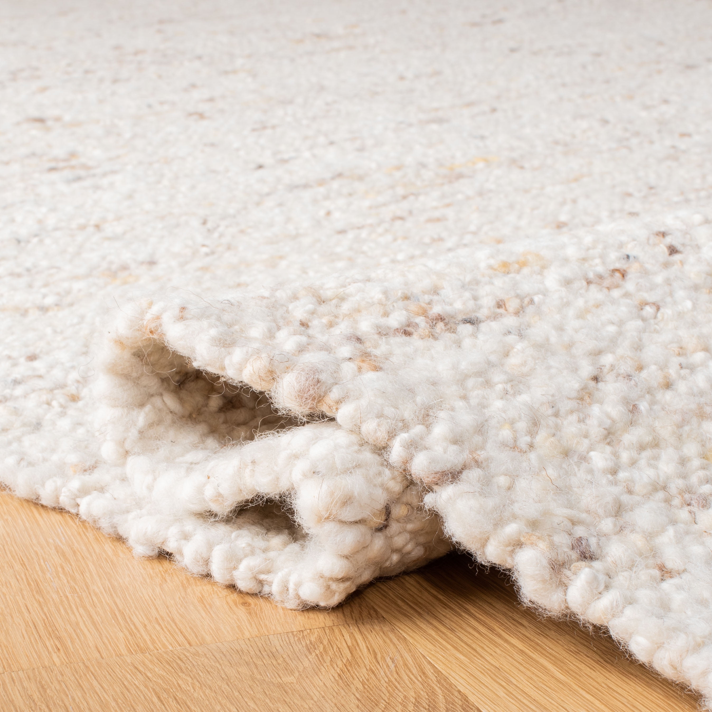 SAFAVIEH Natura Burton Distressed Area Rug, Ivory/Light Grey, 5' x 8'