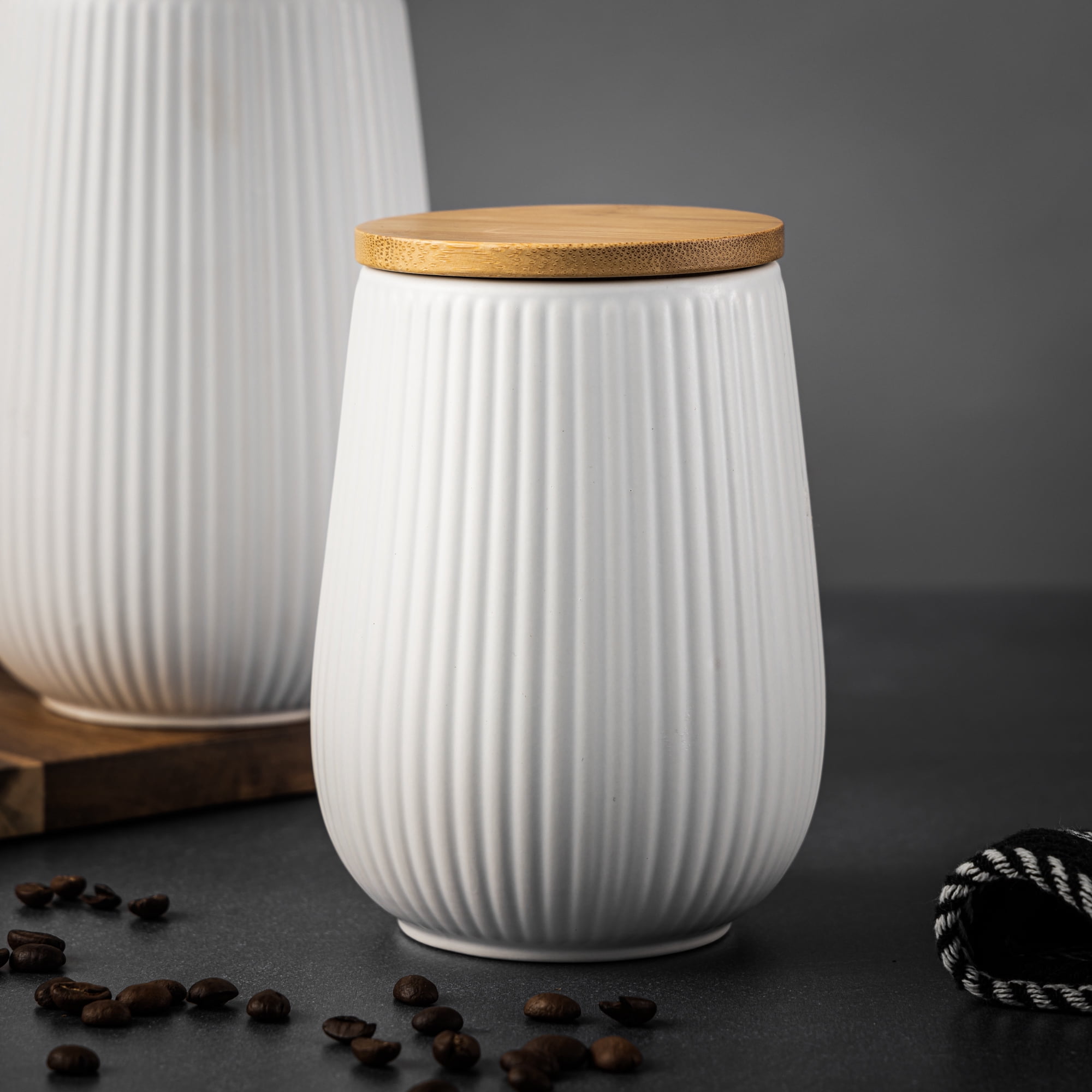Thyme & Table Small (693 ml) Ceramic Ribbed Kitchen Organization Canister with Bamboo Lid, White