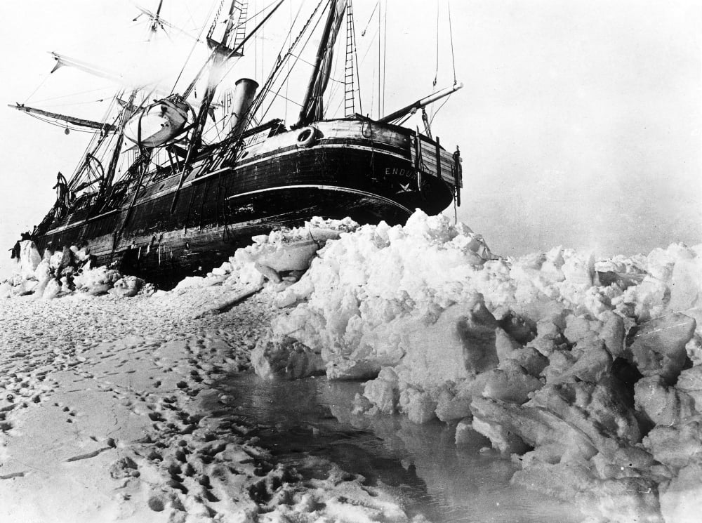 Shackleton Expedition 1915 NshackletonS Ship Endurance Stuck In The Ice