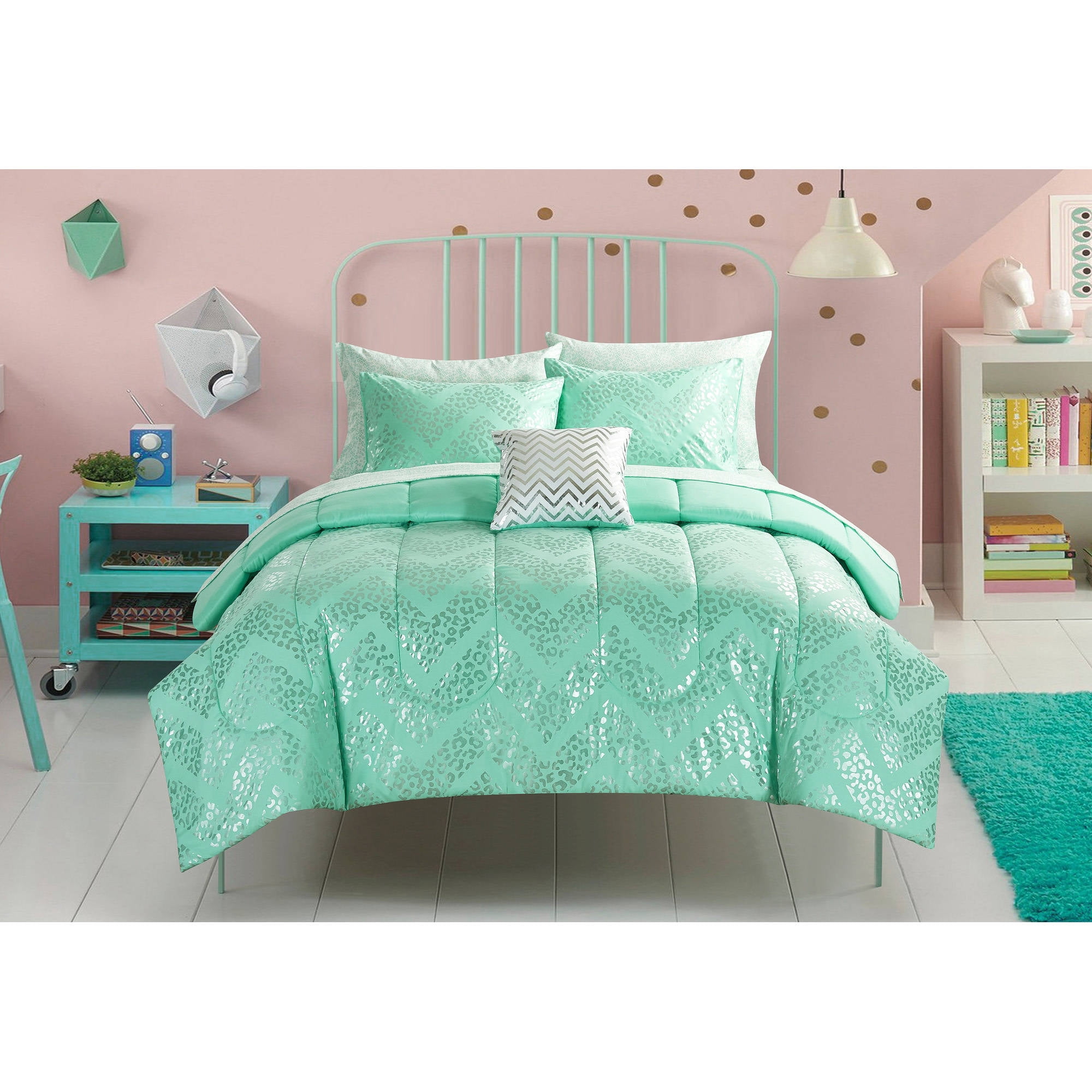 Your Zone Silver Cheetah Bed In A Bag Se Walmart Com