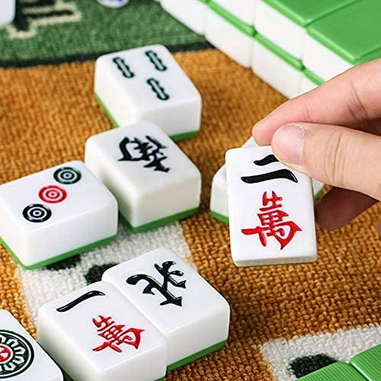  GUSTARIA Chinese Mahjong Set, with X-Large (1.5) 144 Numbered  Blue Tiles, 3 Dice and a Wind Indicator, Carrying Travel Case with English  Instruction Included (Mah-Jongg, Mah Jongg, Majiang) : Toys 