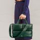 thumbnail image 4 of Bolso acolchado para mujer gran capacidad color sólido ligero bolso de viaje diario para mujer, 4 of 9