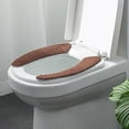 thumbnail image 1 of Cojín grueso para asiento de inodoro de invierno nórdico, acolchado para adultos, alargado, con funda cálida y suave, redondo y peludo., 1 of 5