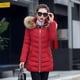 thumbnail image 3 of Chaqueta de algodón para mujer, chaqueta de algodón de corte entallado medio largo con cuello de piel grande y chaqueta de plumas para mujer, 3 of 5