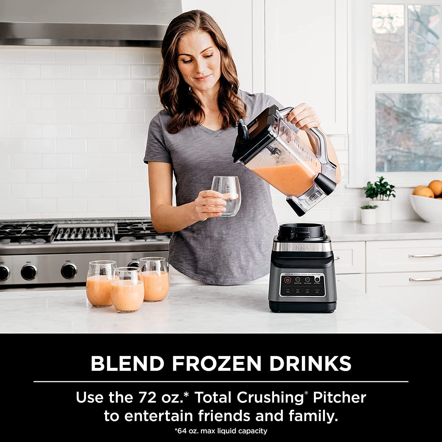 Professional Plus DUO Blender 1400 Peak Watts 3 Auto-IQ Programs for Smoothies Frozen Drinks & Nutrient Extractions 72-oz Total Crushing Pitcher & 2 24 oz To-Go Cups Black
