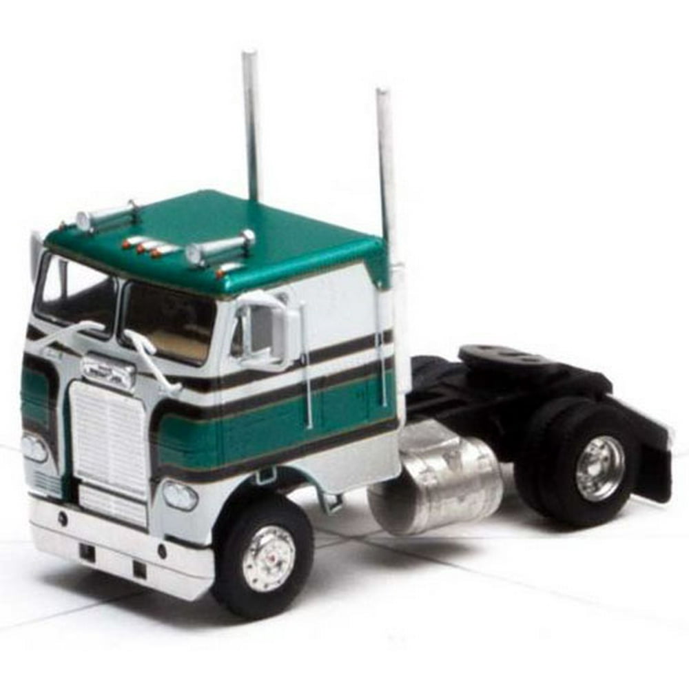 Athearn HO Scale Freightliner 2 Axle Truck Tractor Owner