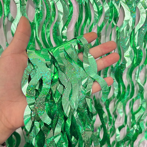 Nvzi Paquete de 2 cortinas de papel de aluminio verde para fiesta, 3,3 pies x 6,6 pies, cortinas con flecos de papel de aluminio metálico para decoraciones de cumpleaños, bodas, fiestas y Navidad