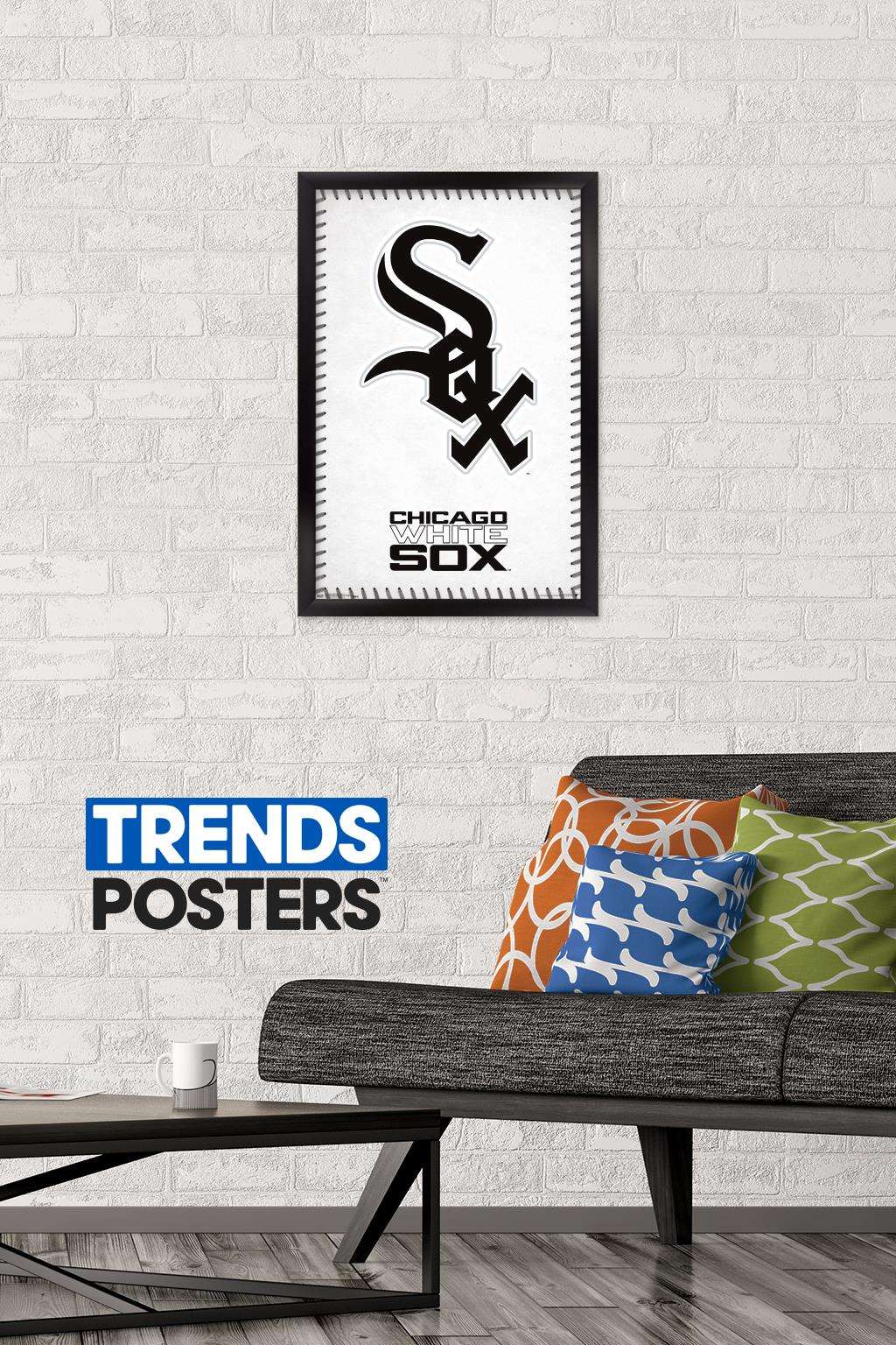 MLB Chicago White Sox - Logo 17 Wall Poster, 14.725" x 22.375", Framed