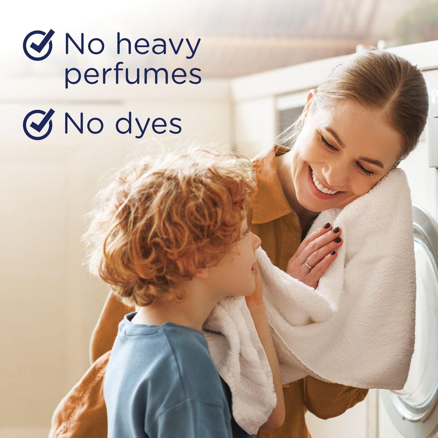 Downy Light Laundry Scent Booster Beads for Washer, Orange Blossom Scent, with No Heavy Perfumes, 680G