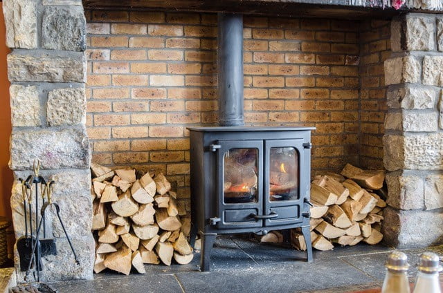 Timber Ridge Premium Boxed Firewood 0.65 cu ft for Fireplaces and Camping