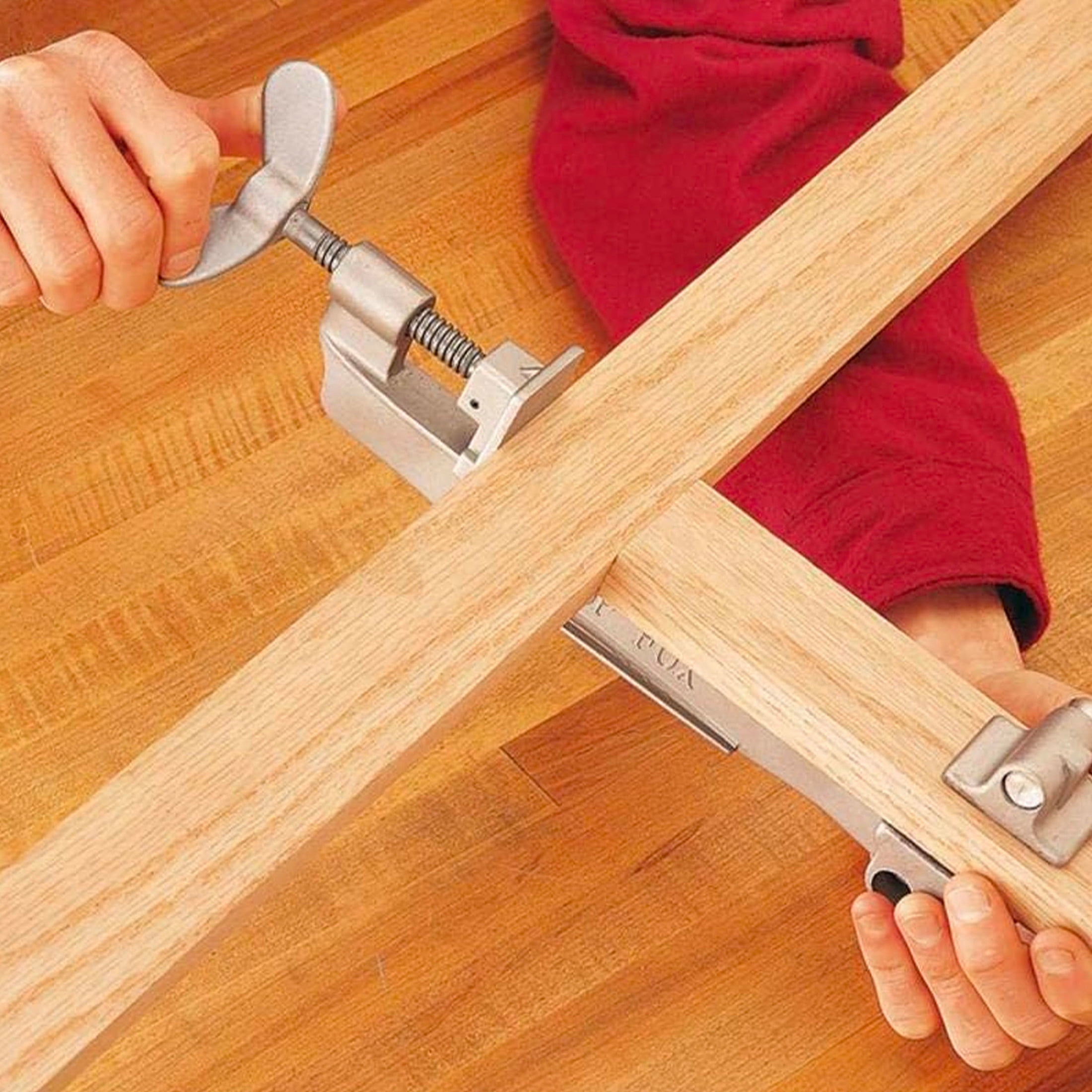 Kings County Tools Right Angle Clamp - 90 Degree Clamping Tool for Woodworking, Fits 7/8in Boards