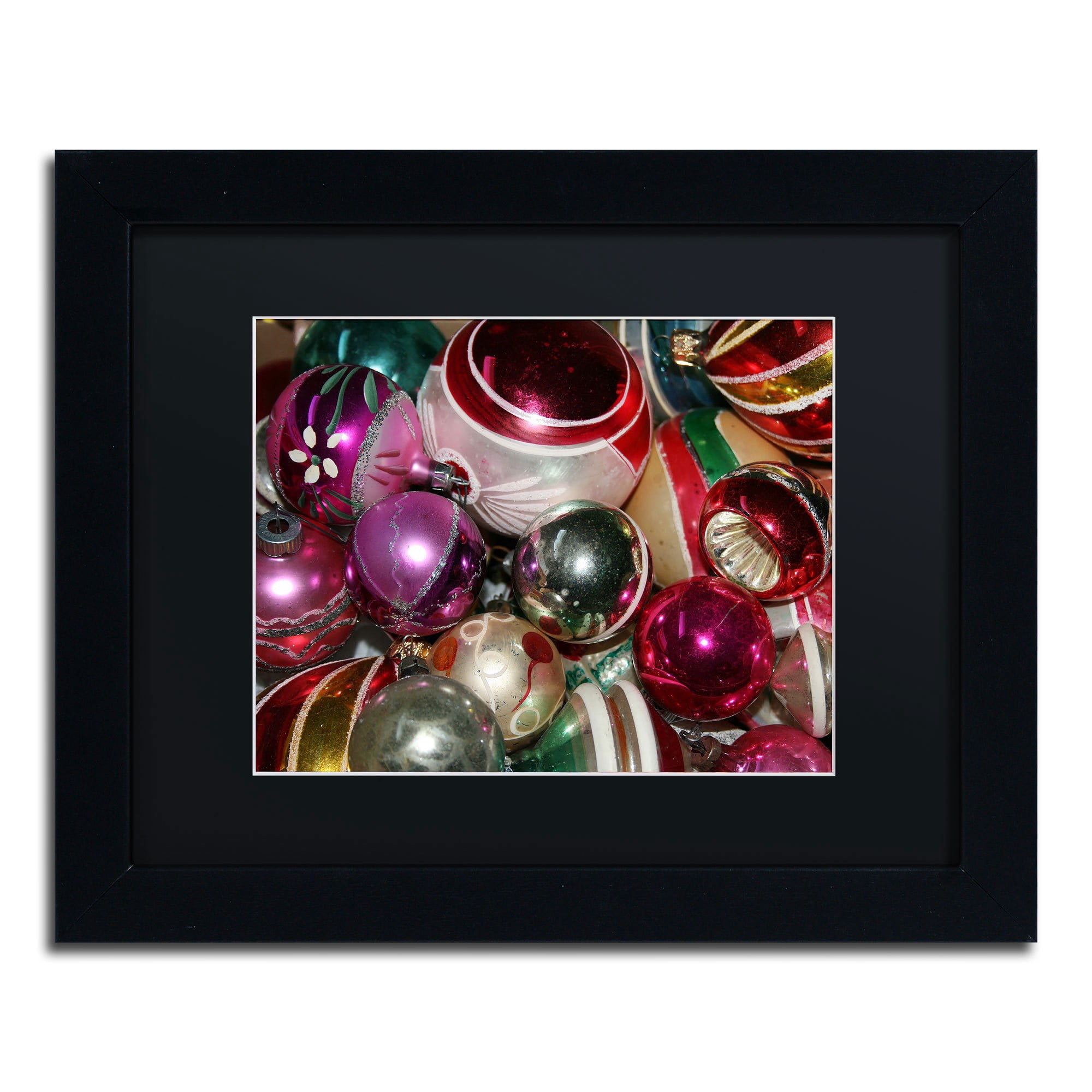 Trademark Fine Art "Vintage Christmas" Canvas Art by Patty Tuggle, Black Matte, Black Frame