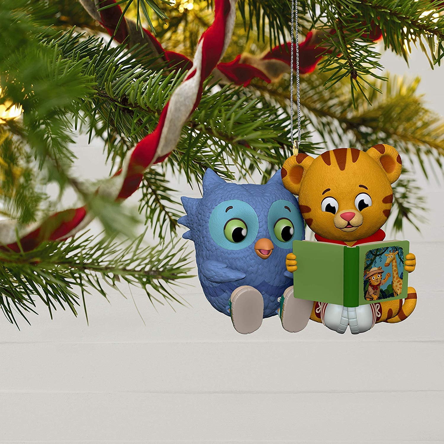 Home Décor Christmas Hallmark Keepsake Christmas 2019 Year Dated Daniel  Tigers Neighborhood Reading is Fun Ornament christkindlmarket.com