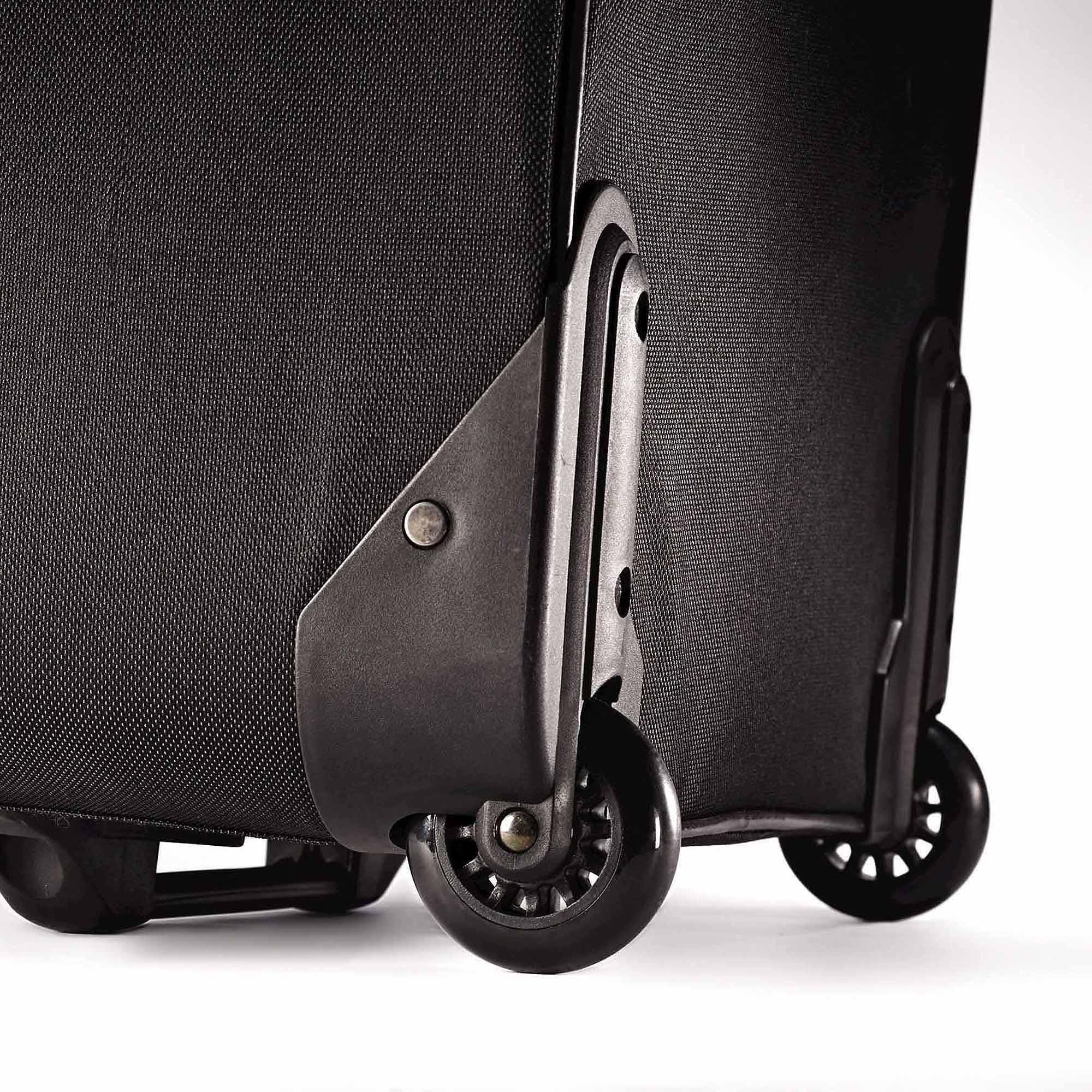 American Tourister Fieldbrook II 2-Piece Luggage Set photo 6