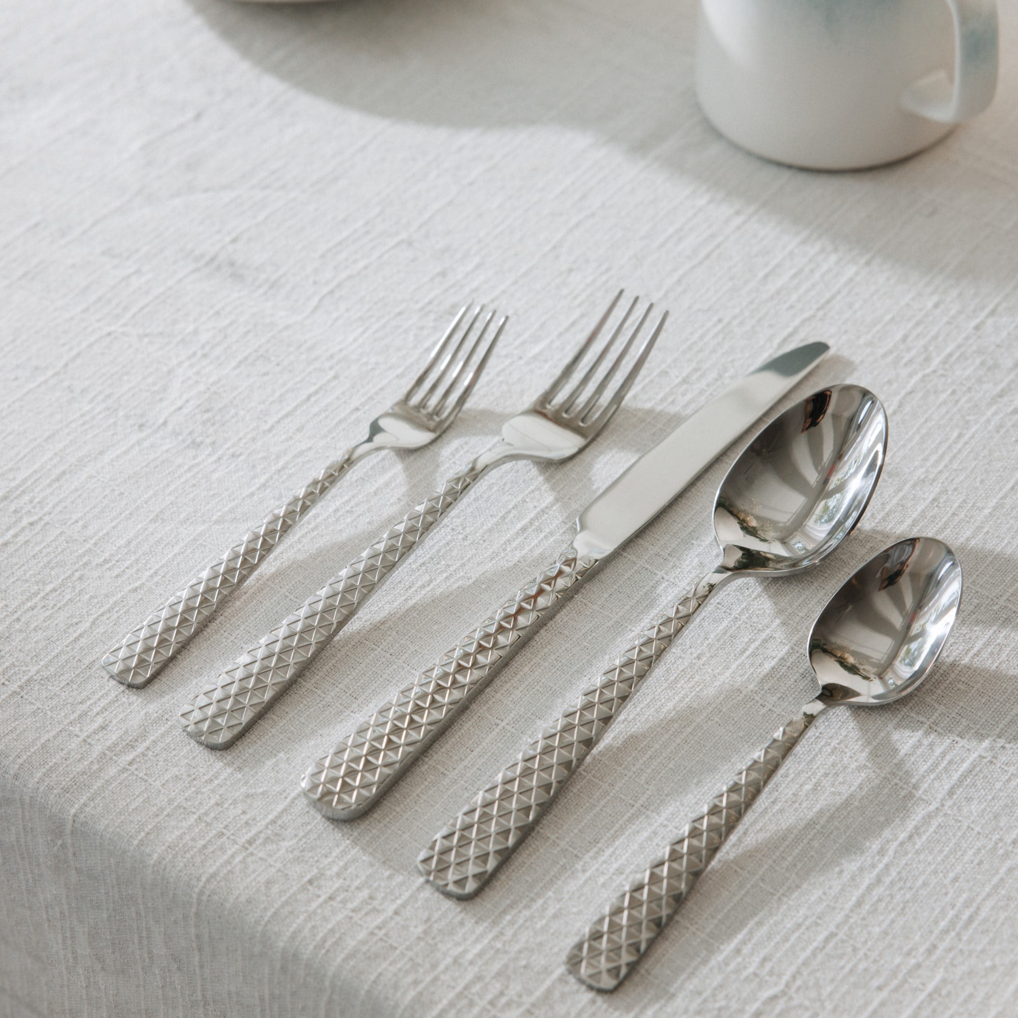 (3 pack) Thyme & Table Medallion 20-Piece Stainless Steel Flatware Set, Service for 4