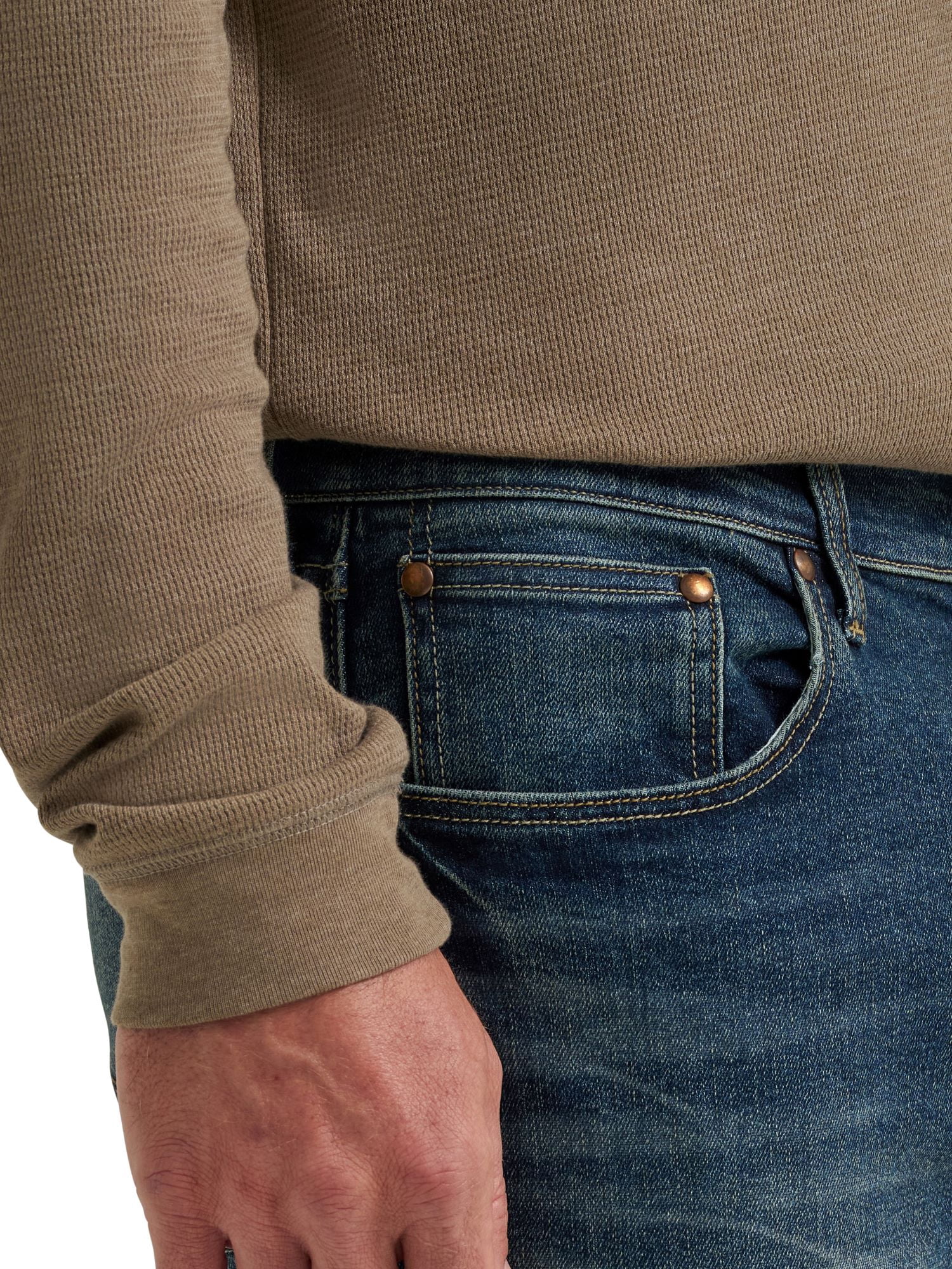 Wrangler Men's Athletic Fit Jean