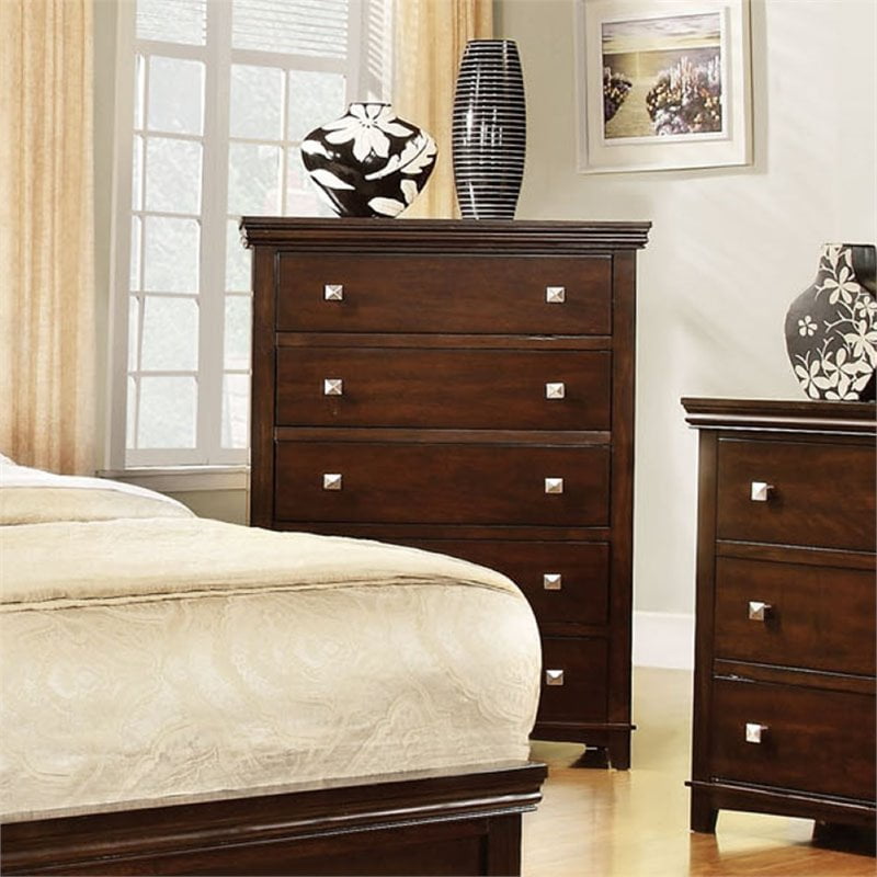 Kingfisher Lane 5 Drawer Chest In Brown, Mathis Brothers Black Dressers