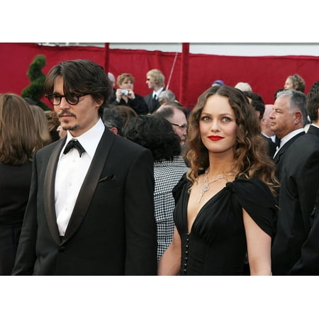 Johnny Depp Vanessa Paradis At Arrivals For Red Carpet - 80Th Annual Academy Awards Oscars Ceremony The Kodak Theatre Los Angeles Ca February 24 2008 Photo By Emilio FloresEverett
