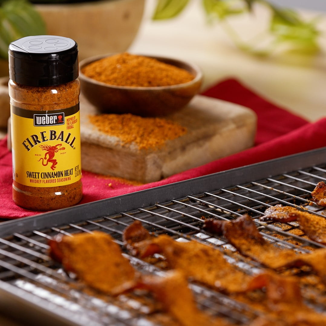 (6 pack) Weber Fireball Sweet Cinnamon Heat Whiskey Flavored Seasoning, 6.5 oz