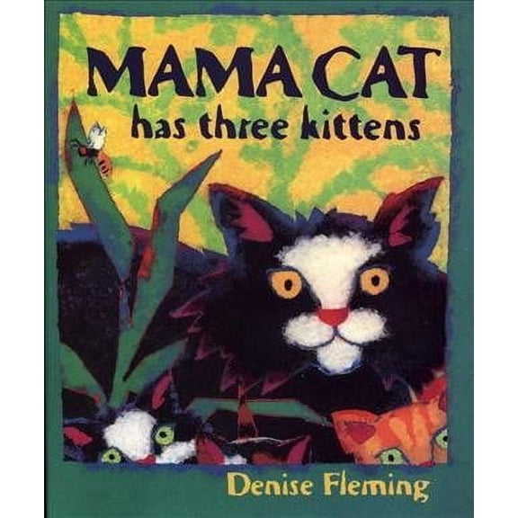 Mama Cat Has Three Kittens (Paperback)