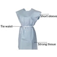thumbnail image 3 of Bata desechable para exámenes de pacientes McKesson, sin látex [paquete de 50], 3 of 6