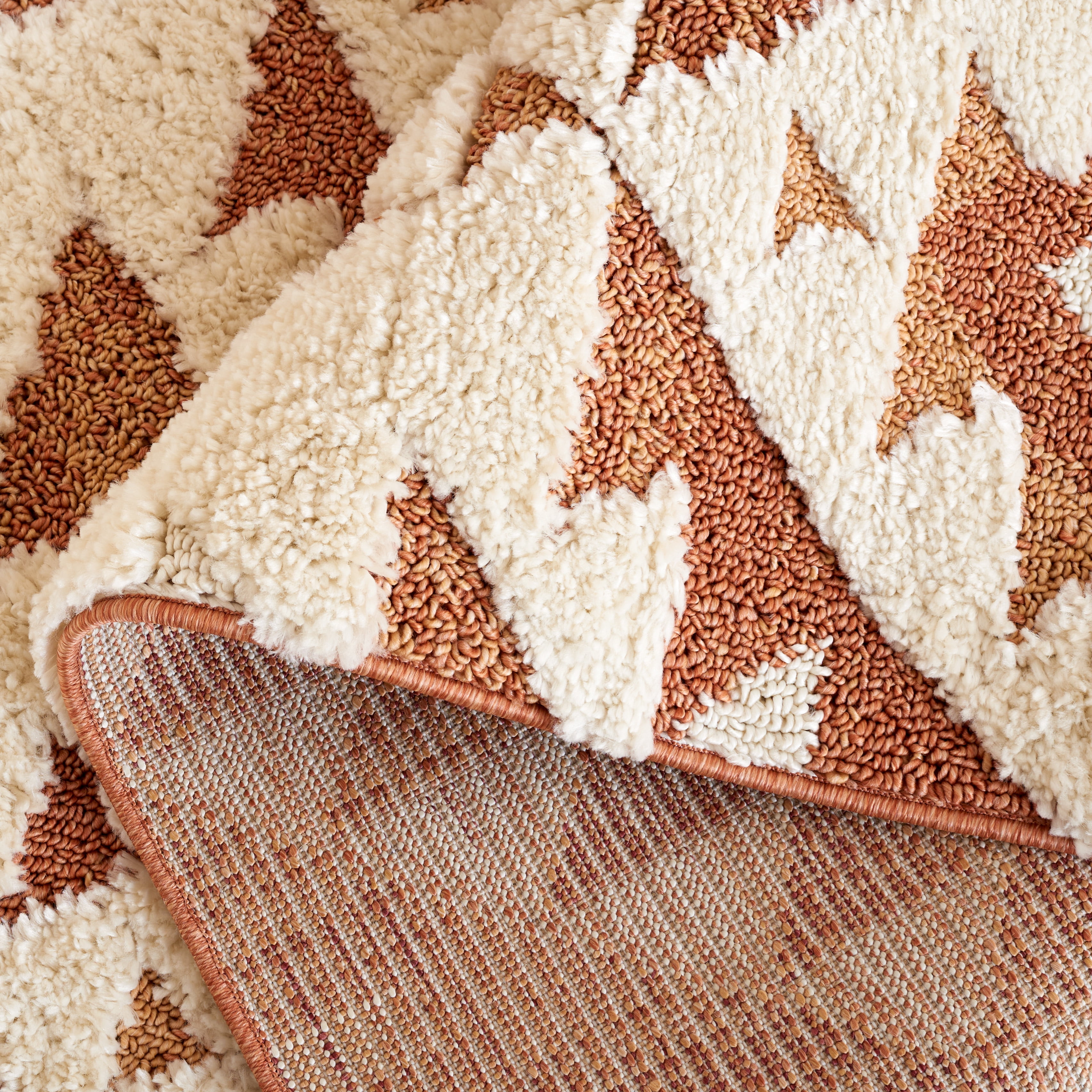Safavieh Moroccan Tassel Larry Geometric Shag Area Rug, Ivory/Brick Rust, 8' x 8' Round