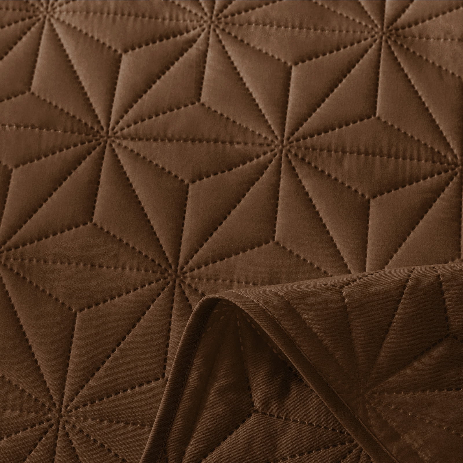 Whale Flotilla Microfiber King Size 96"x 104" Quilt Set Lightweight Quilted Bedspreads Coverlets Set with Stars Pattern, Brown