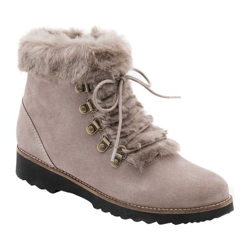 hiker boots with fur