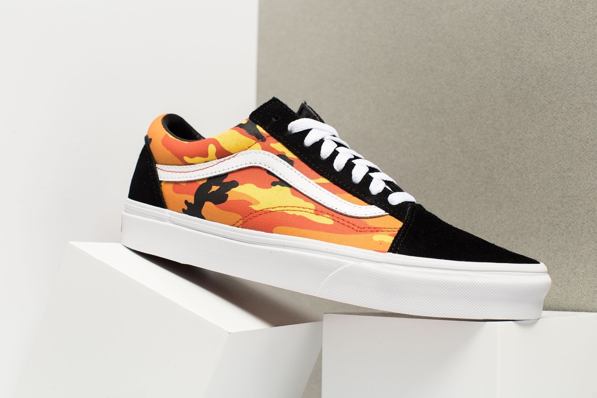 vans pop camo old skool shoes