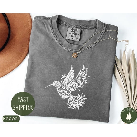 Velto Mandala Hummingbird Bird Nature Lover Animal Gift T-Shirt Graphic Fullsize S-5XL Shirt