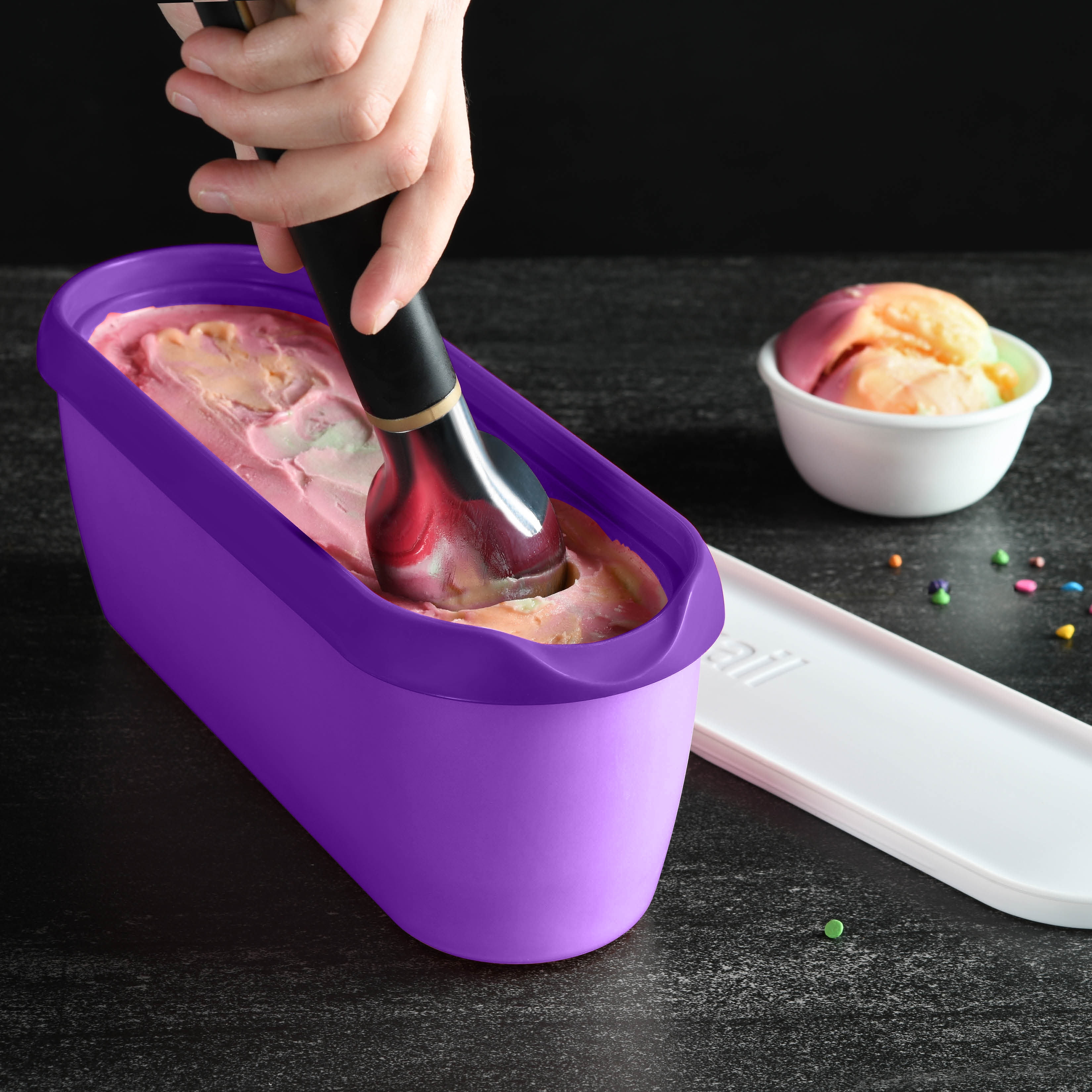 Luxail Ice Cream Container with Lids, BPA Free Plastic, Double Insulated, 1.5 Quart, Purple